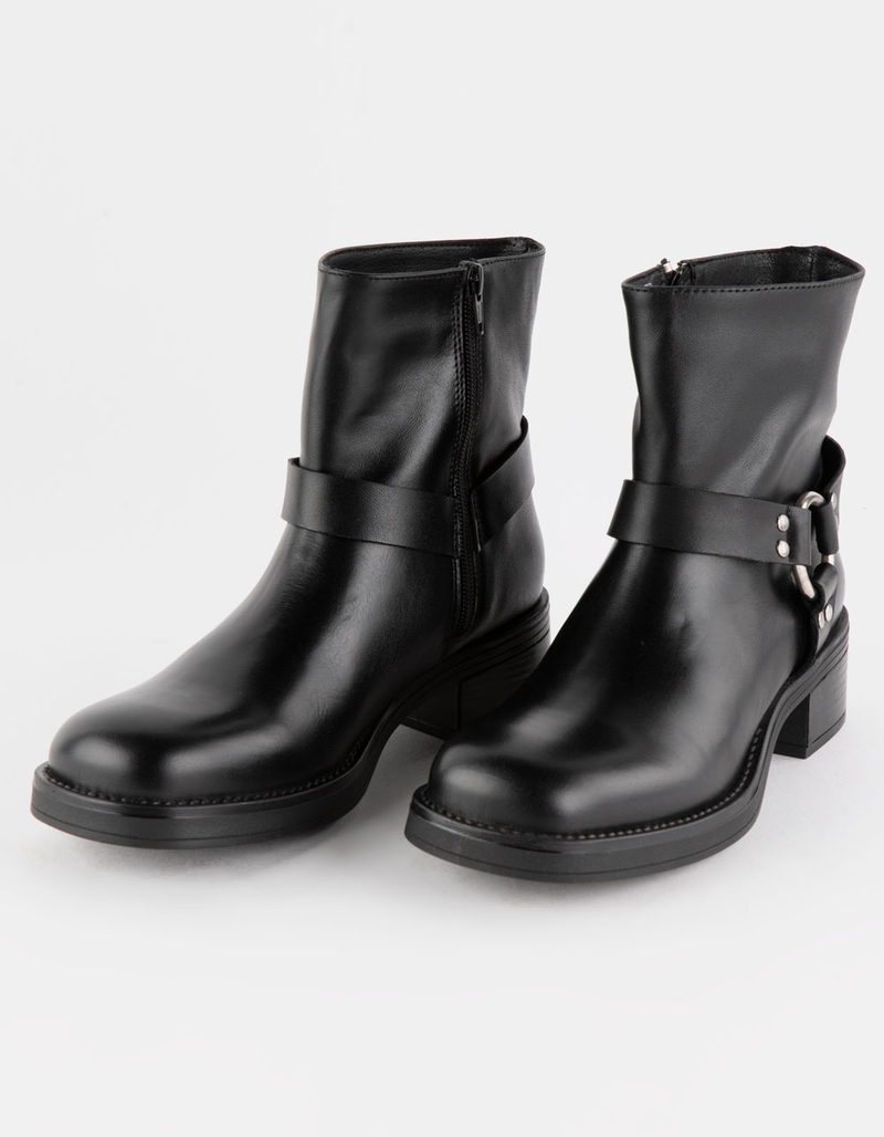 STEVE MADDEN Adena Harness Womens Moto Boots image number 0