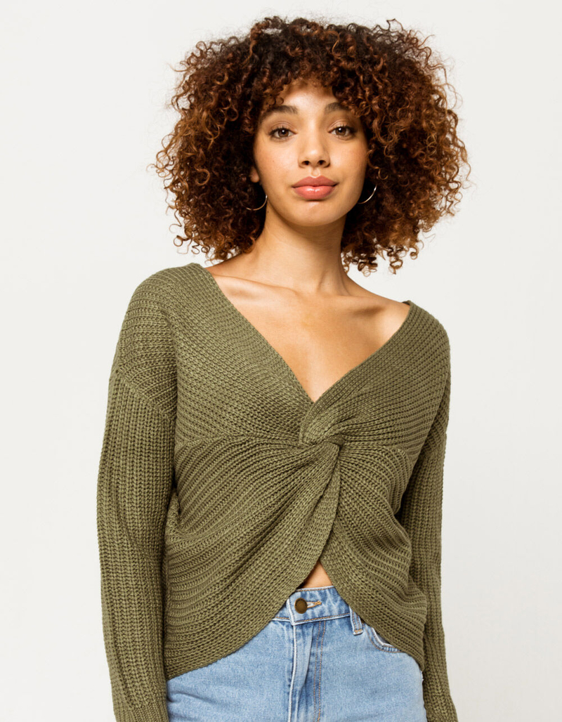 SKY AND SPARROW Twist Front Olive Womens Pullover image number 0