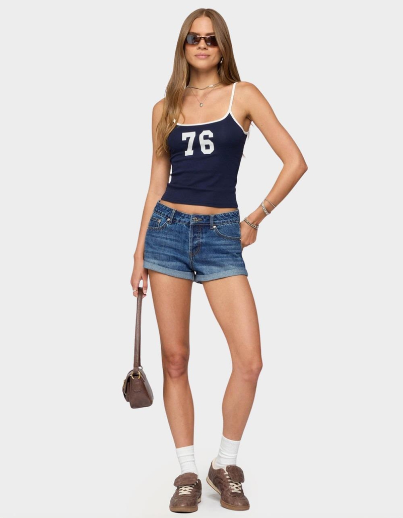 EDIKTED Rylin Low-Rise Denim Shorts image number 4