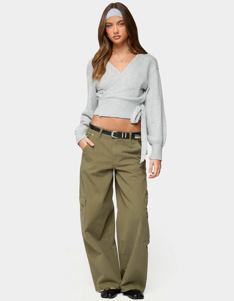 EDIKTED Jadah Low Rise Baggy Cargo Pants image number 3