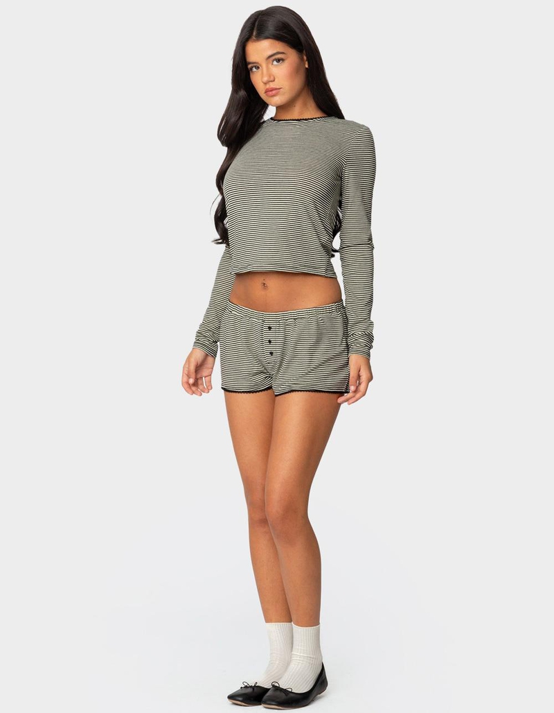 EDIKTED Suzy Striped Shorts image number 2