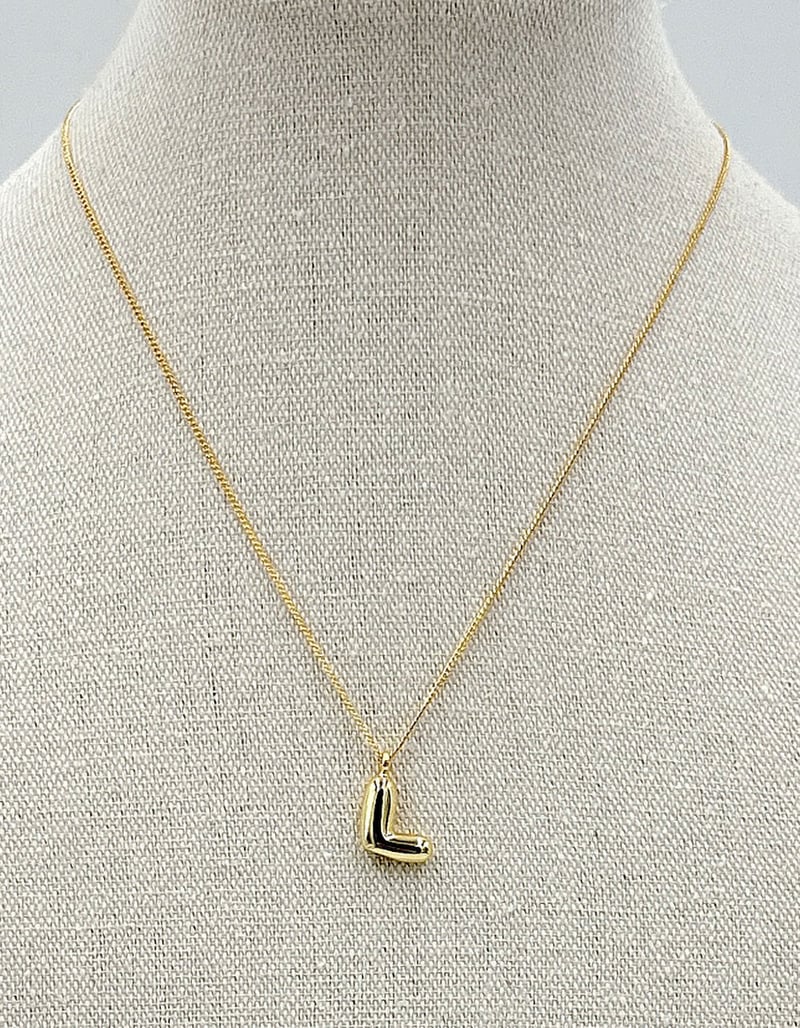 DO EVERYTHING IN LOVE 14K Gold Dipped L Initial Bubble Necklace image number 1