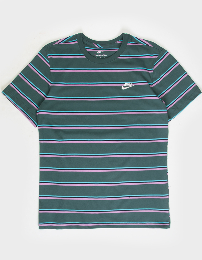 NIKE Sportswear Club Mens Stripe Tee image number 0