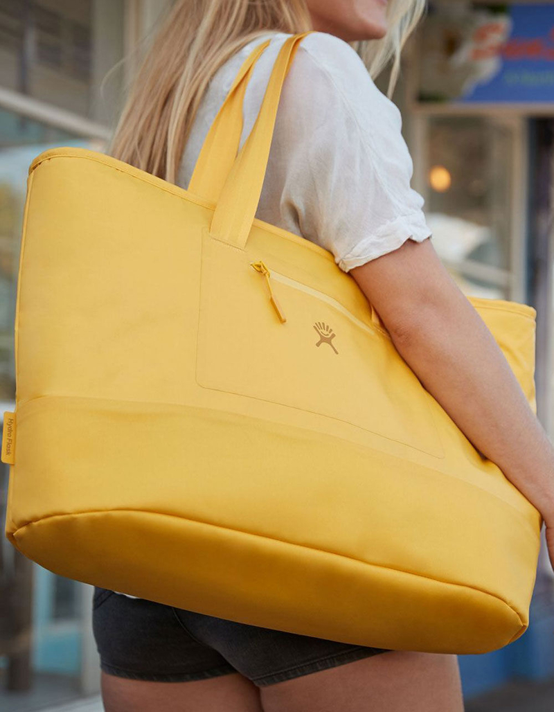 HYDRO FLASK 35L Grapefruit Insulated Tote image number 4