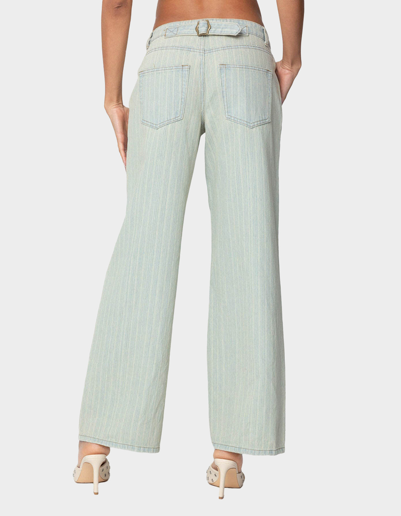EDIKTED Lannah Textured Low Rise Jeans image number 4