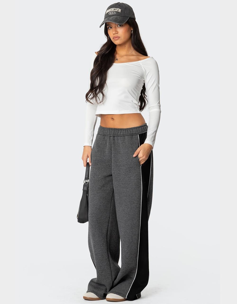 EDIKTED Contrast Panel Sweatpants image number 4