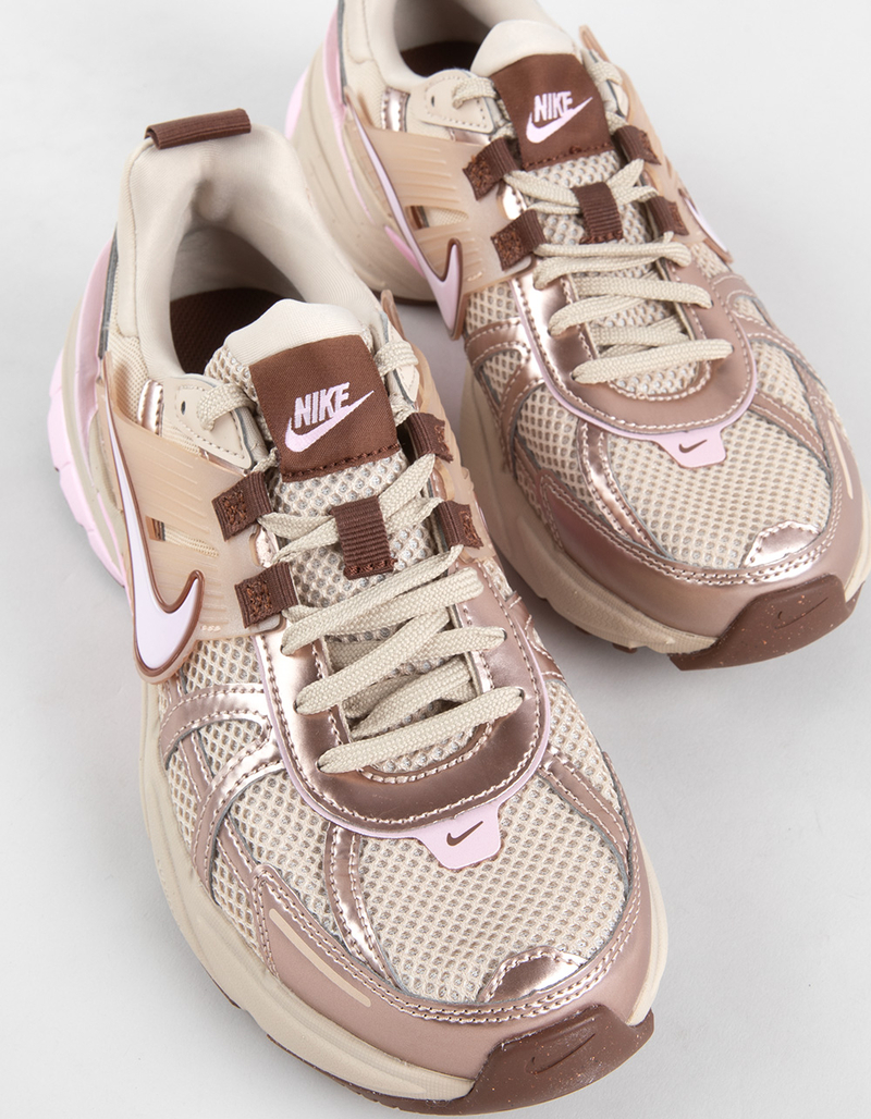 NIKE V2K Run Womens Shoes image number 4