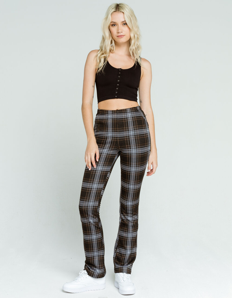 FULL TILT Seamless Henley Womens Black Crop Tank image number 3