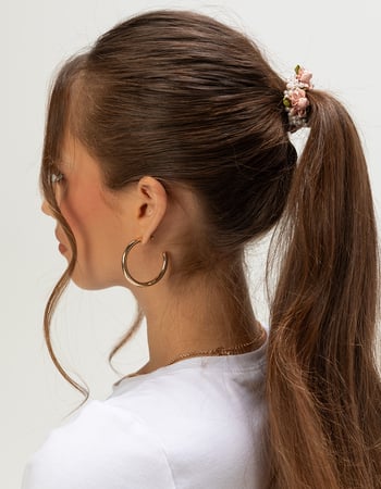 FULL TILT 2 Pack Pearl/Rose Scrunchies Alternative Image