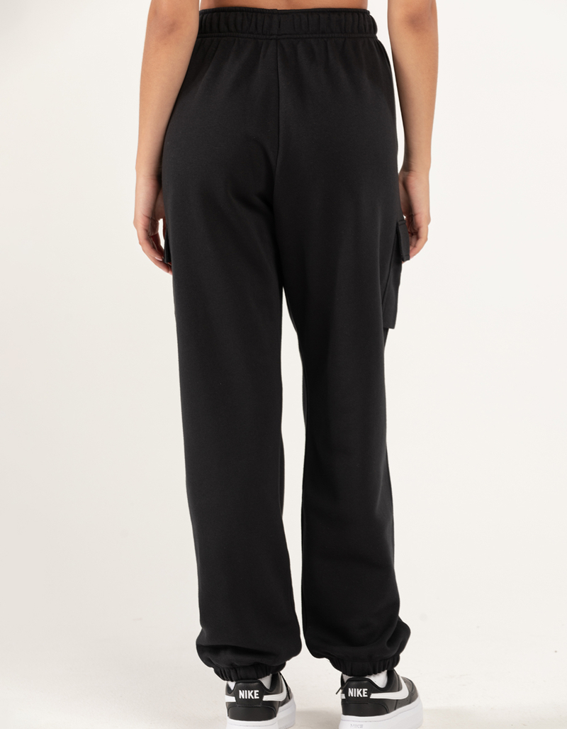 NIKE Sportswear Essentials Club Fleece Womens Cargo Sweatpants image number 3