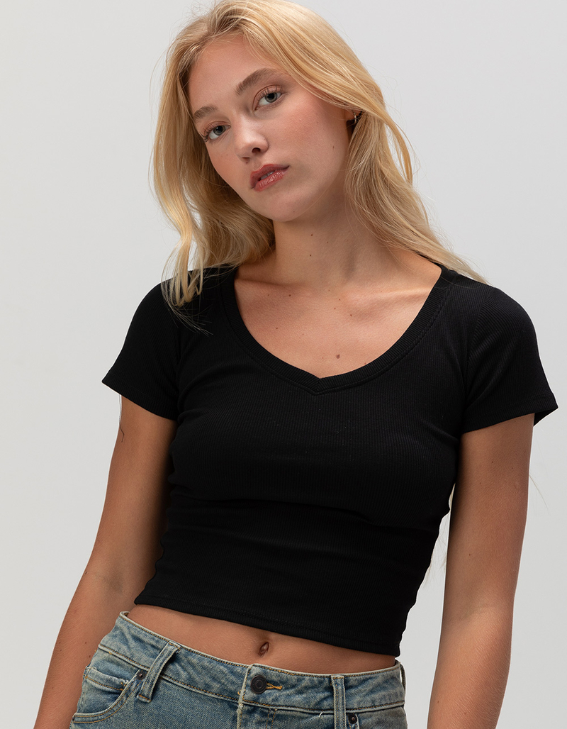 TILLYS V-Neck Rib Womens Tee image number 4