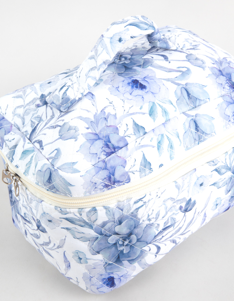 TILLYS Quilted Floral Cosmetic Bag image number 2