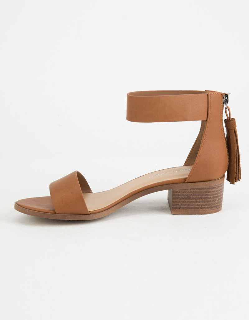 CITY CLASSIFIED Block Tan Womens Heeled Sandals image number 2