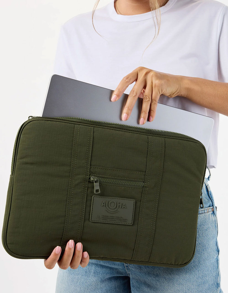 ALOHA Collection Keep It Light Laptop Case image number 2