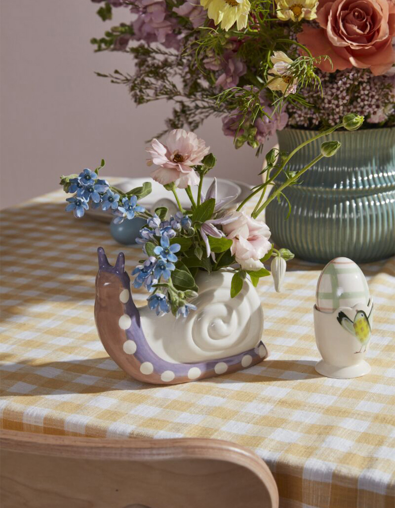 Take Time Snail Bud Vase image number 3