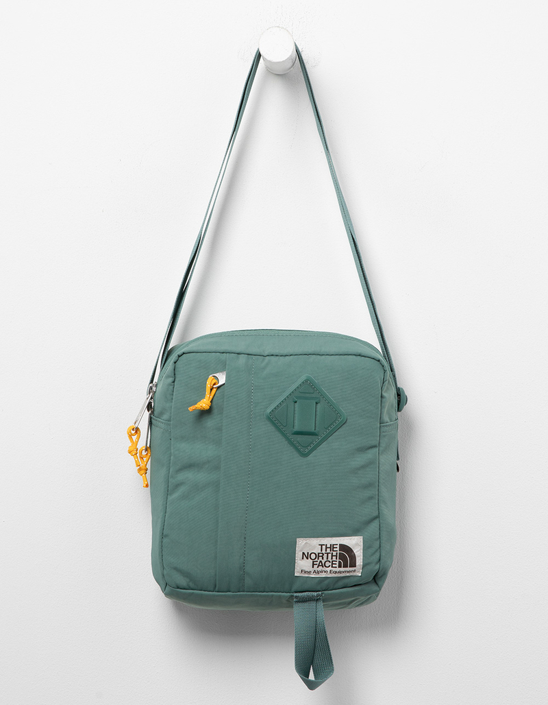 THE NORTH FACE Berkeley Crossbody Bag image number 0