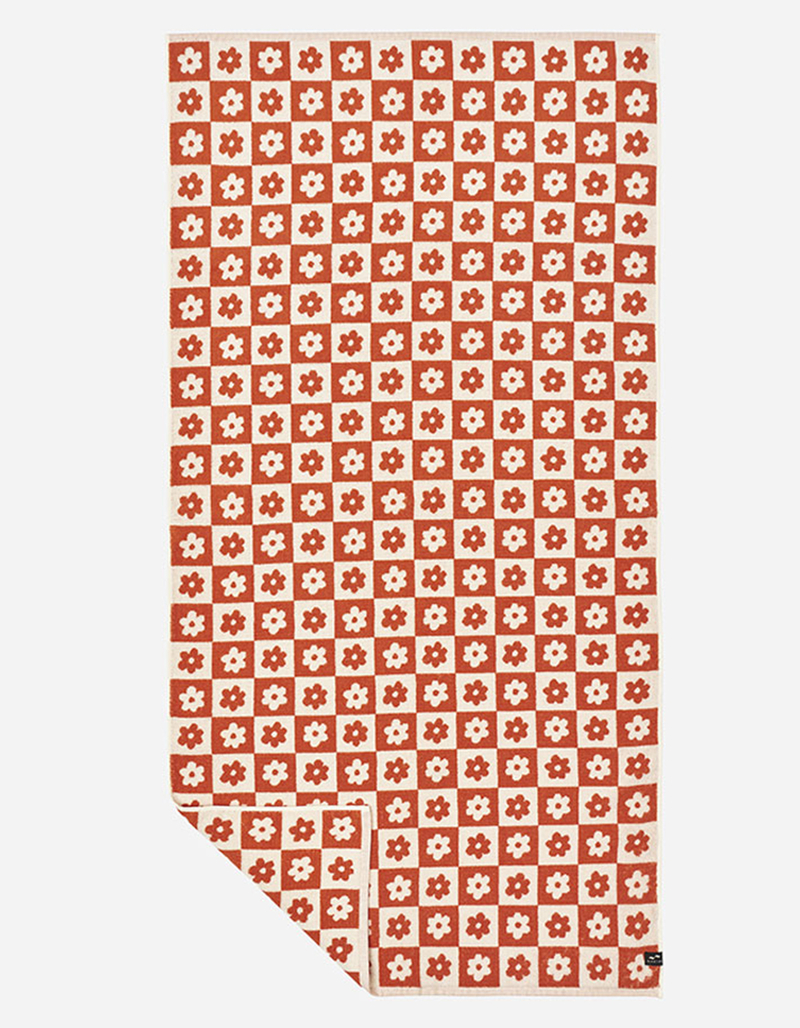 SLOWTIDE Gigi Bath Towel image number 0