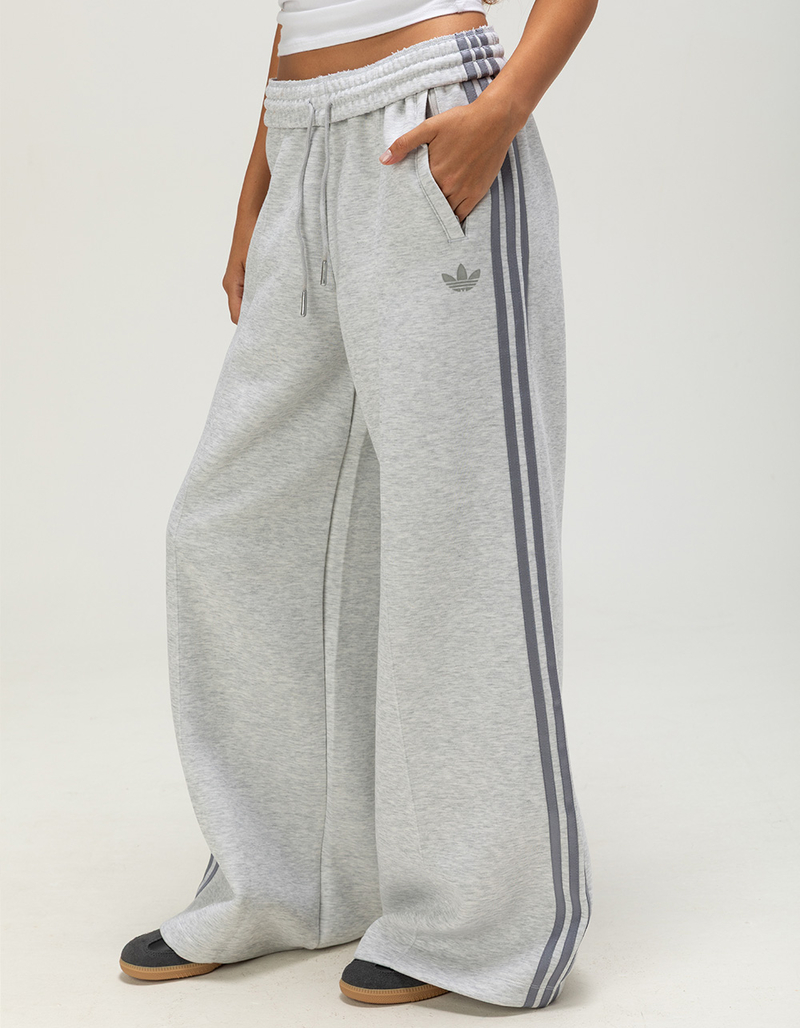 ADIDAS Originals Spacer Womens Track Pants image number 2