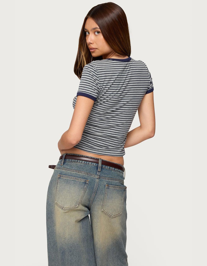 EDIKTED Fawn Striped V-Neck Tee image number 1
