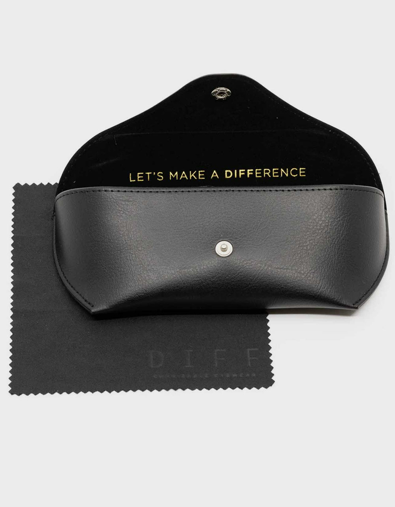 DIFF EYEWEAR Camila Cateye Sunglasses image number 4