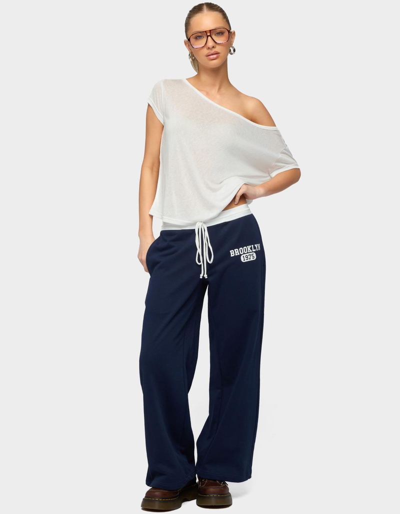 EDIKTED Petite Brookie Sweatpants image number 4