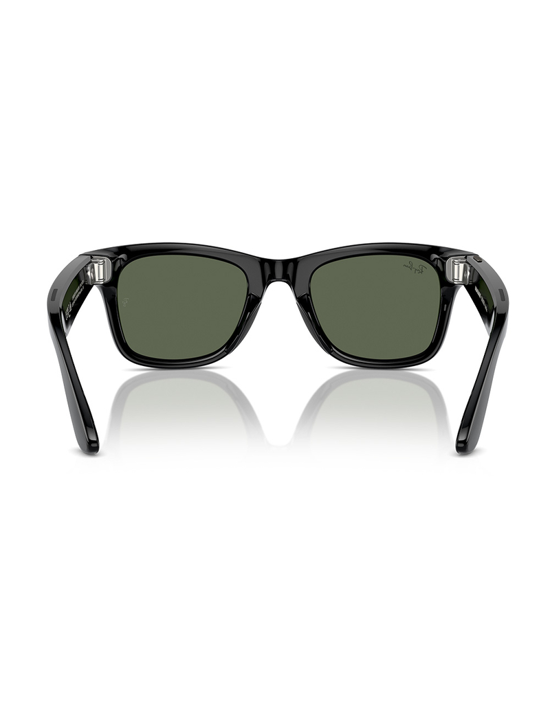 RAY-BAN Meta Wayfarer Sunglasses image number 3