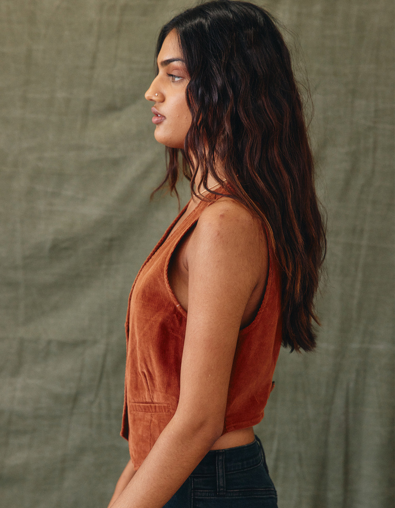 WEST OF MELROSE Womens Corduroy Vest image number 3