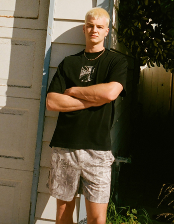 RSQ Mens 6" Mesh Shorts Primary Image