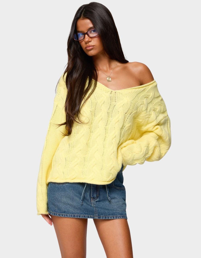 EDIKTED Inga Oversized Cable Knit Sweater image number 0