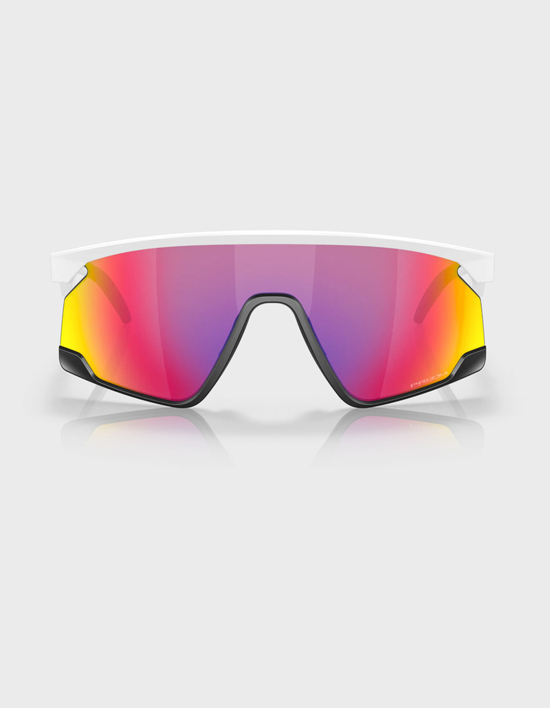 OAKLEY BXTR Sunglasses image number 1