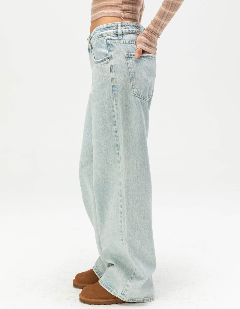 RSQ Womens Low Rise Baggy Jeans - LIGHT WASH