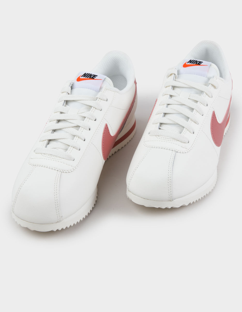 nike white shoes cortez