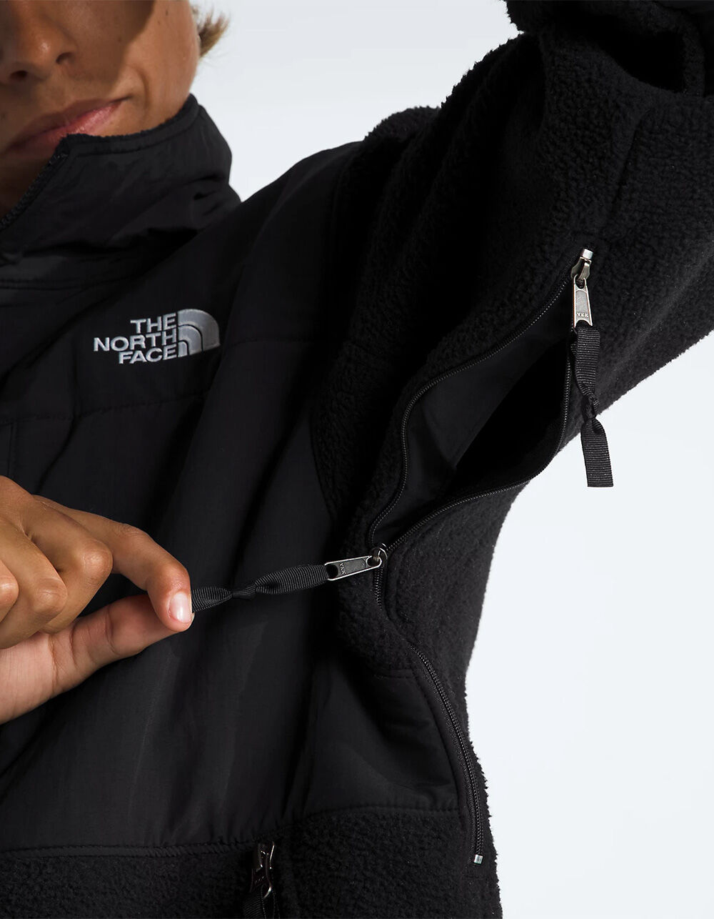 THE NORTH FACE Retro Denali Mens Jacket - BLACK | Tillys