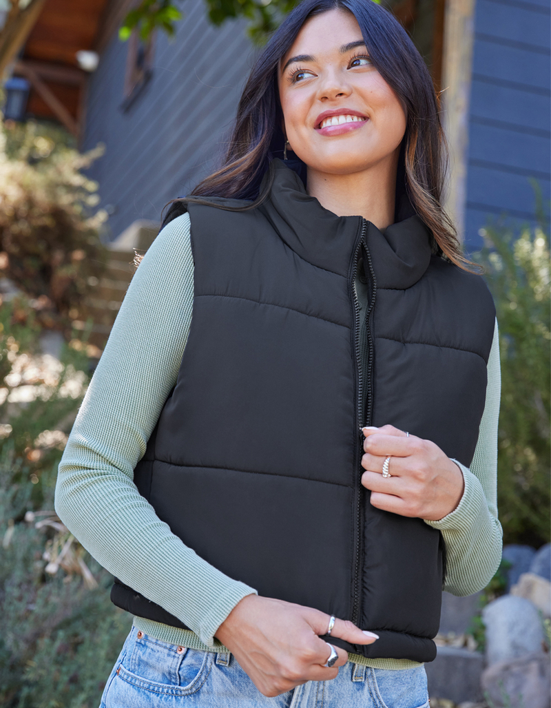 RSQ Puffer Womens Crop Vest image number 0