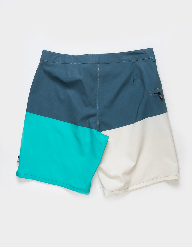VANS Daily Halfsies Mens 19'' Boardshorts image number 1
