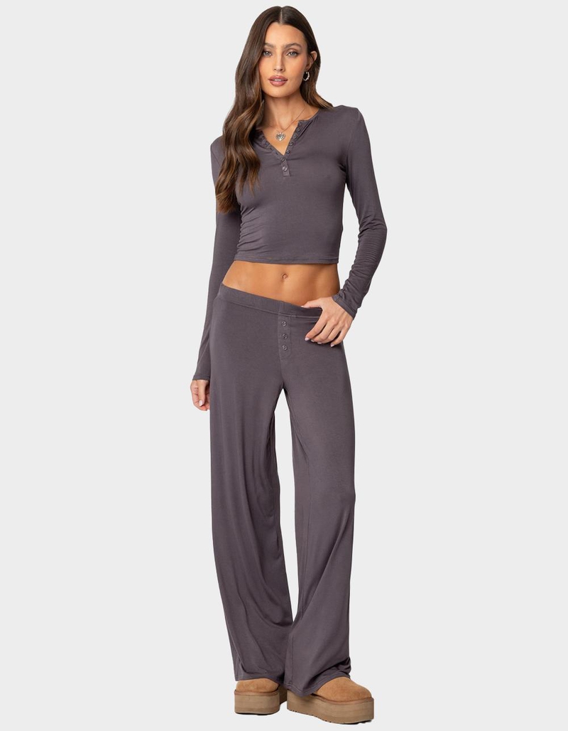 EDIKTED Kait Henley Top image number 1