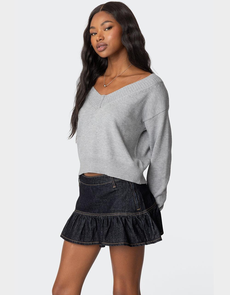 EDIKTED Eli Oversized V-Neck Knit Top image number 2