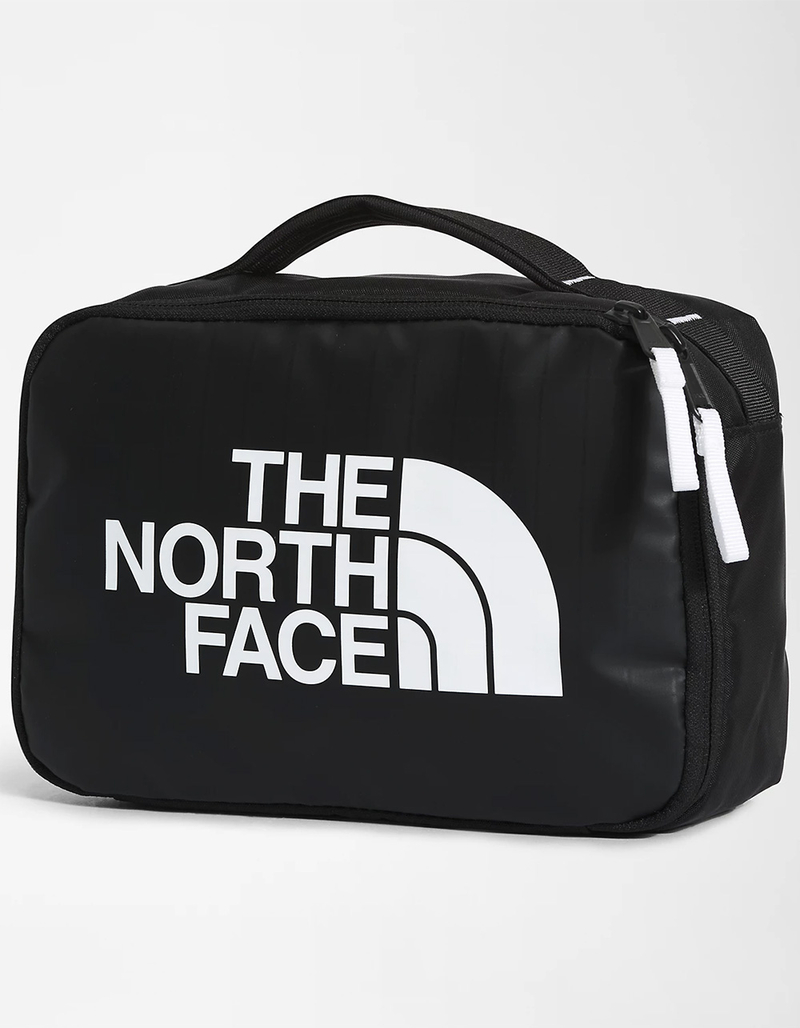 THE NORTH FACE Base Camp Voyager Toiletry Kit image number 0