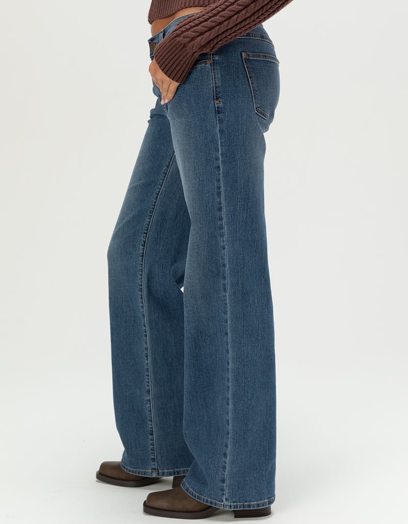 ABRAND Rene 99 Low Rise Womens Wide Leg Jeans image number 3