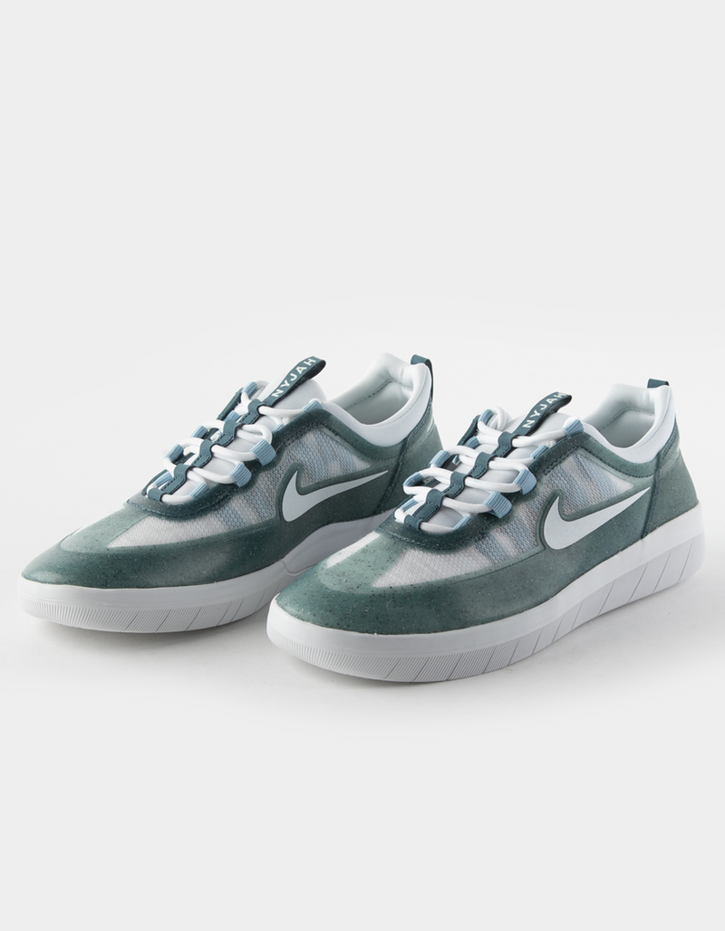 NIKE SB Nyjah Free 2 Premium Skate Shoes image number 0