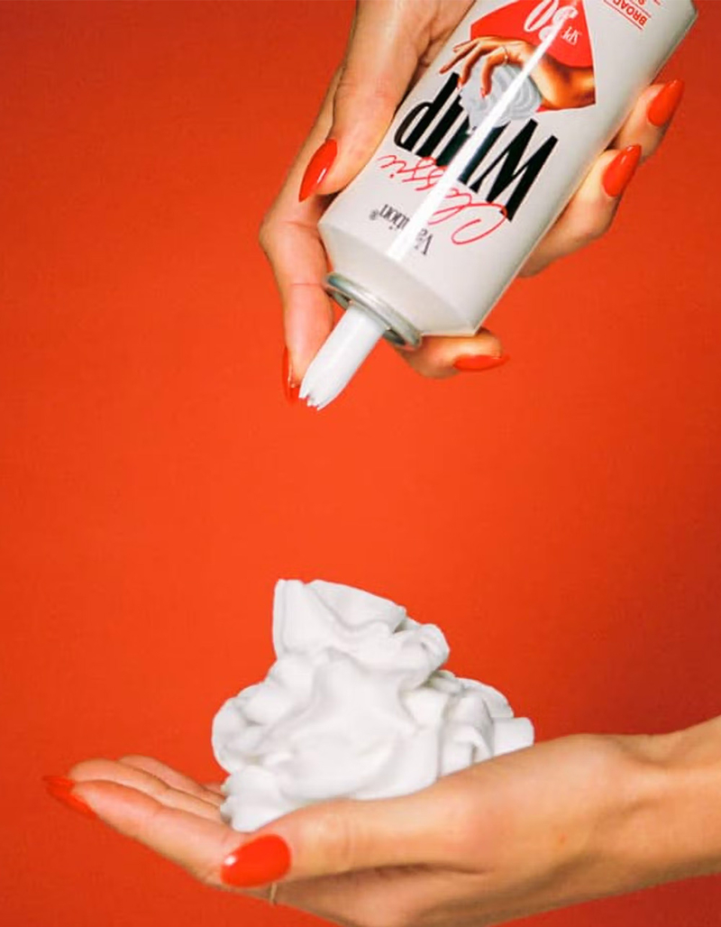 VACATION Classic Whip SPF 30 image number 1