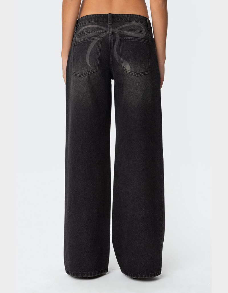 EDIKTED Vyxen Vintage Washed Low Rise Jeans image number 3