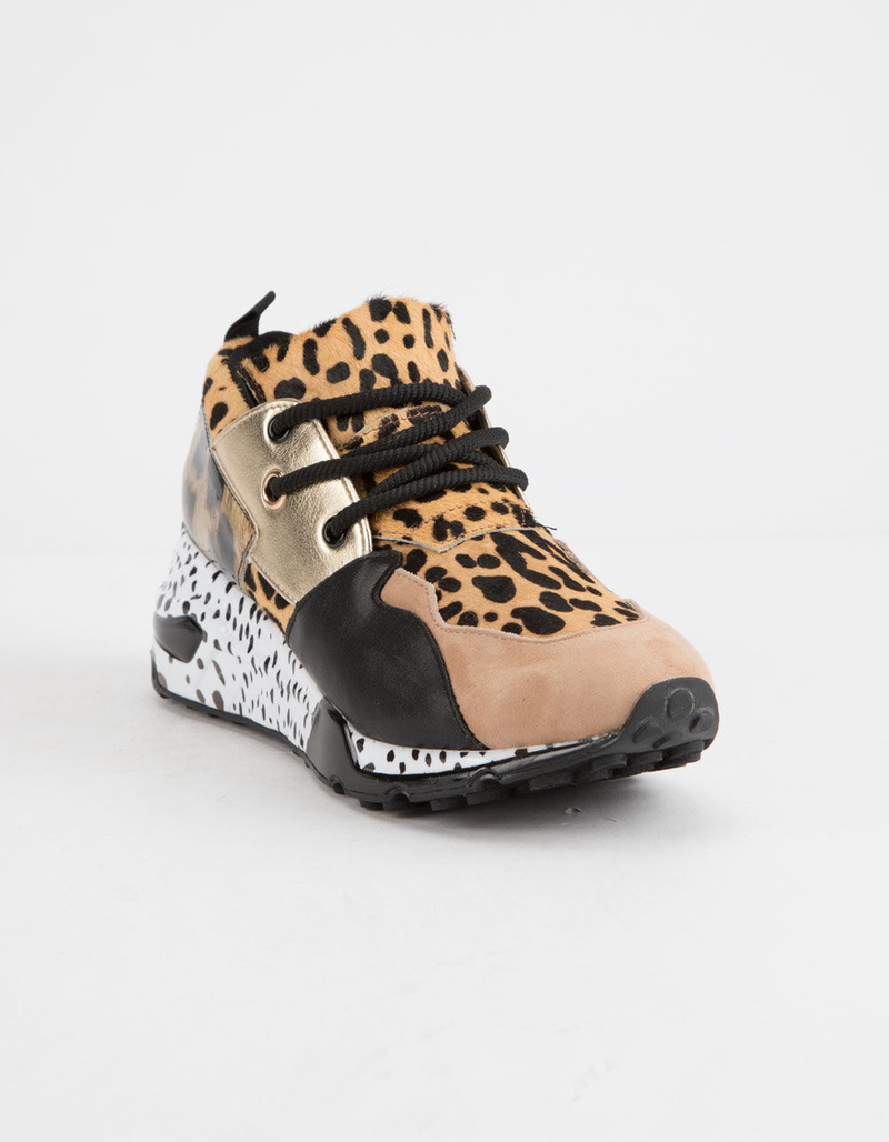 STEVE MADDEN Cliff Animal Womens Shoes image number 1