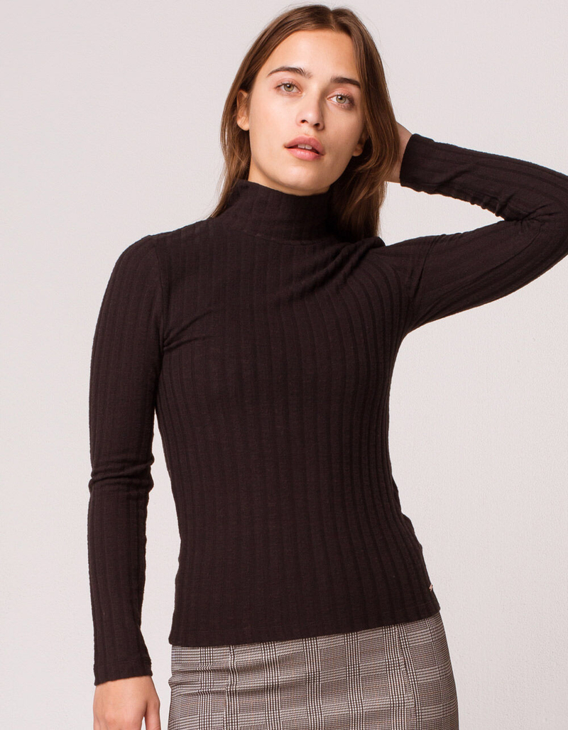 VOLCOM Lived In Lounge Black Womens Top image number 0