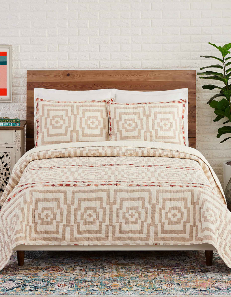 JUNGALOW BY JUSTINA BLAKENEY Hypnotic Full/Queen Quilt Set image number 0