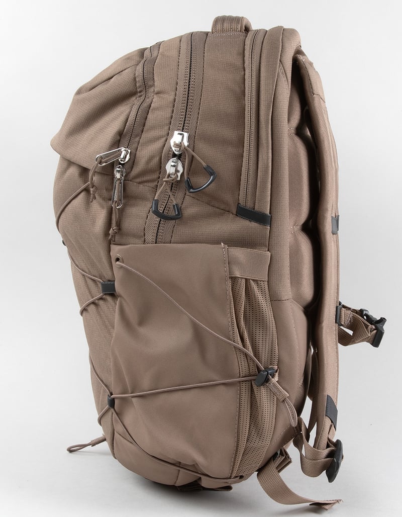 THE NORTH FACE Borealis Luxe Womens Backpack image number 2