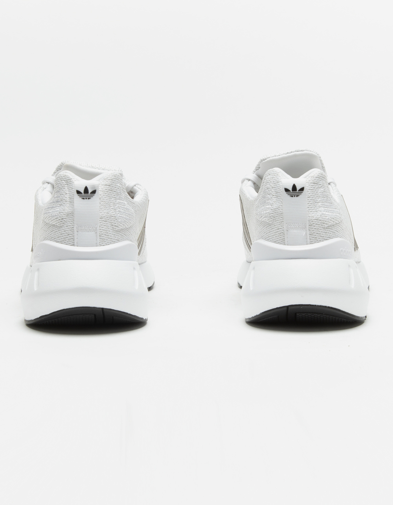 ADIDAS Swift Run 22 Shoes WHT/BLK Tillys