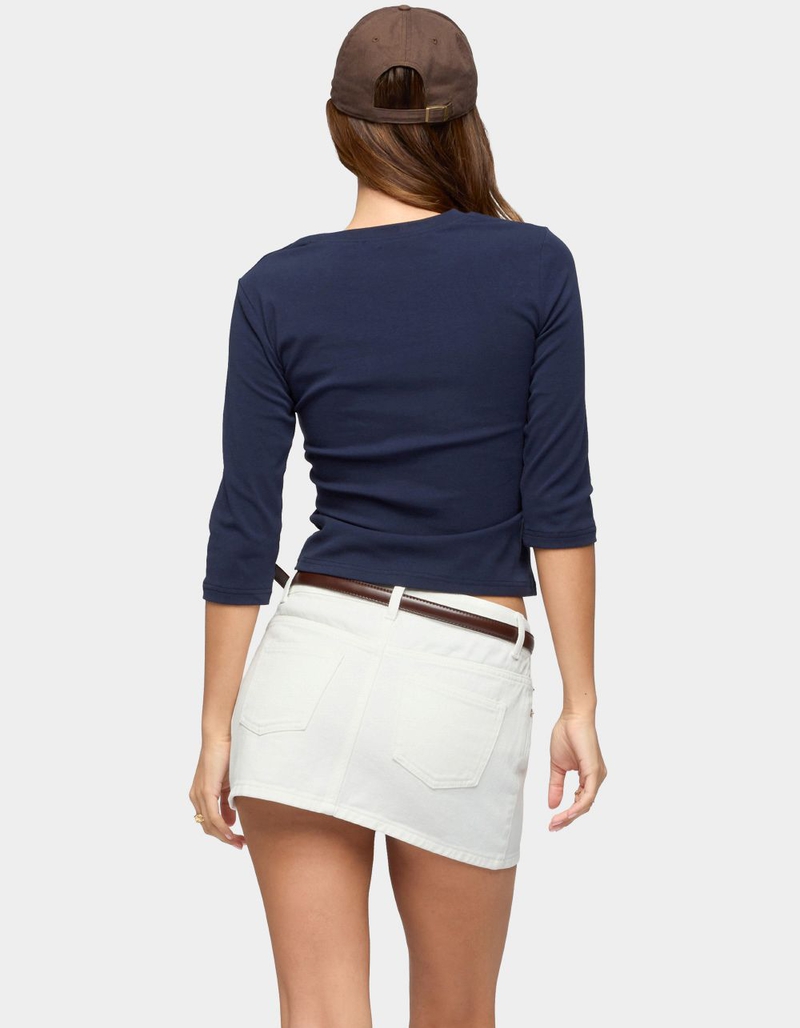 EDIKTED Seventy Six Quarter Sleeve Tee image number 2