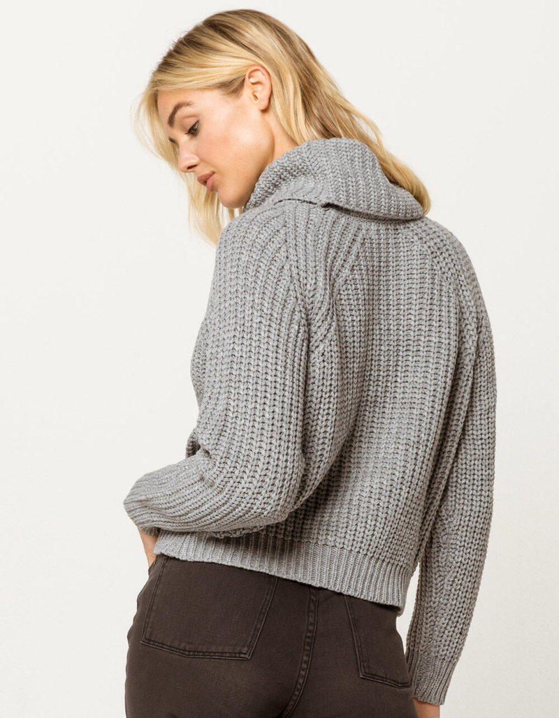 IVY & MAIN Shaker Knit Turtleneck Heather Gray Womens Sweater image number 2