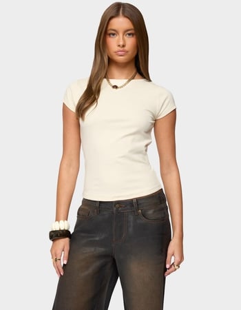 EDIKTED Oliana Ribbed Boat Neck Tee Primary Image